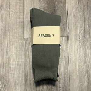 Yeezy Season 7 Crew Socks in Olive